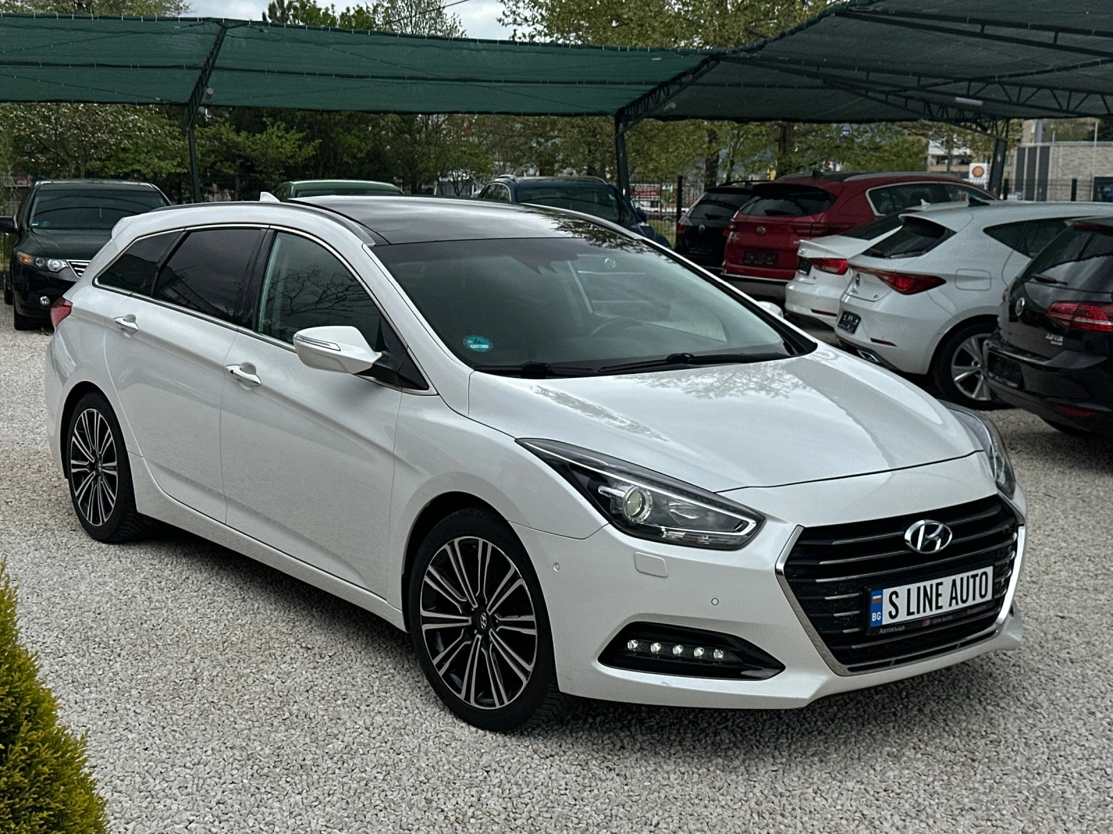 Hyundai I40 Premium* 2.0 GDI* Камера* Панорама* Газ-Бензин* , снимка 4 - Автомобили и джипове - 54355298