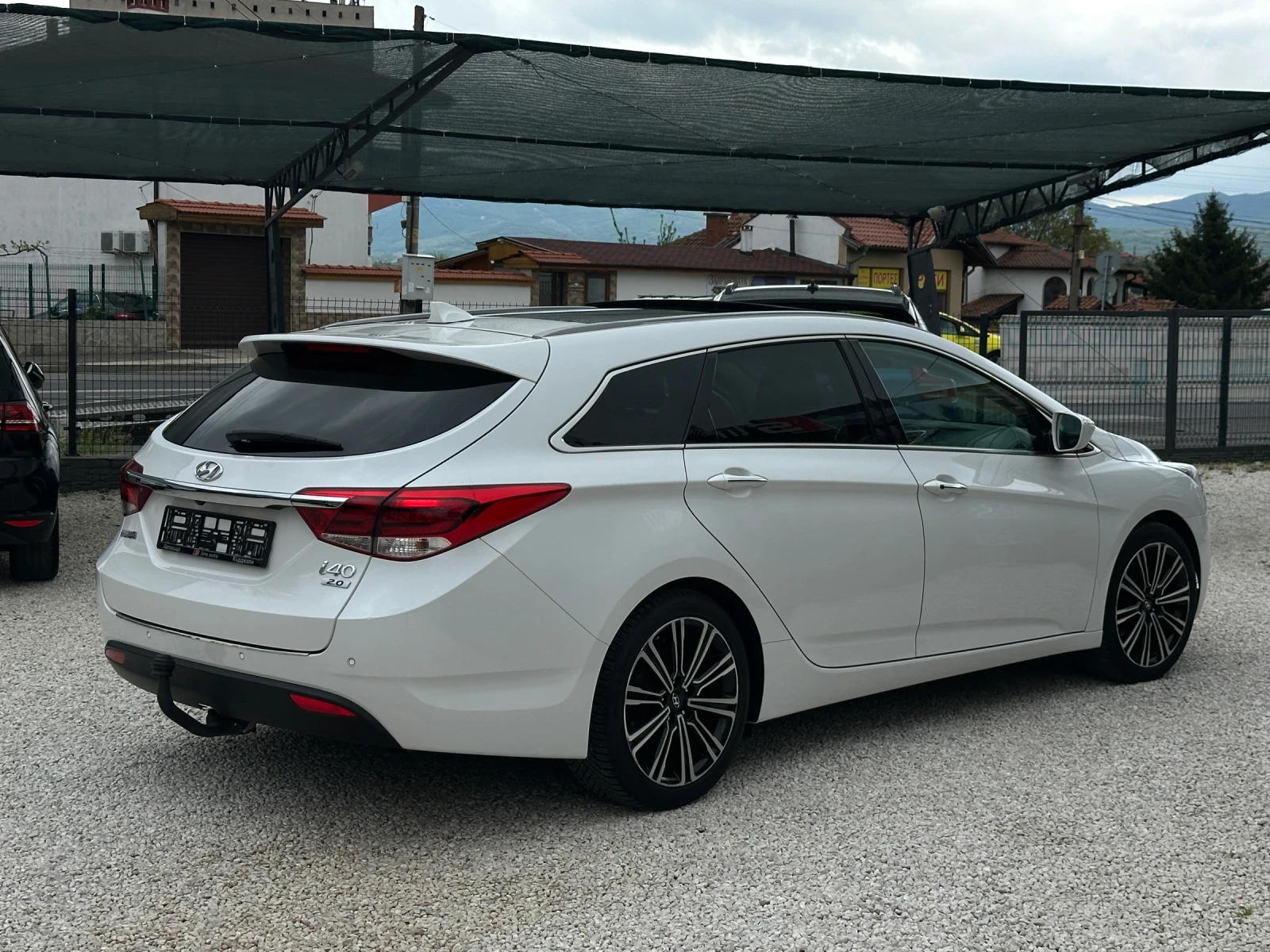 Hyundai I40 Premium* 2.0 GDI* Камера* Панорама* Газ-Бензин* , снимка 5 - Автомобили и джипове - 54355298