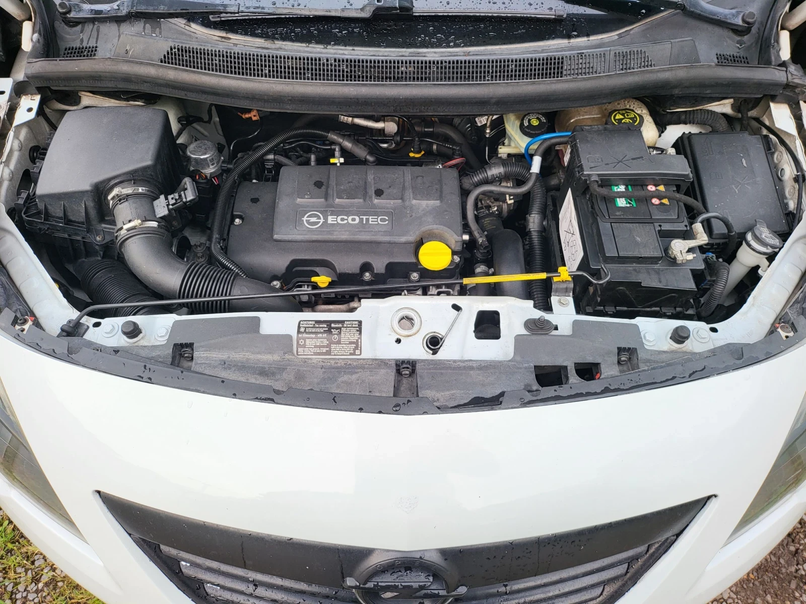 Opel Meriva 1.4T 120k.c., снимка 17 - Автомобили и джипове - 54814827