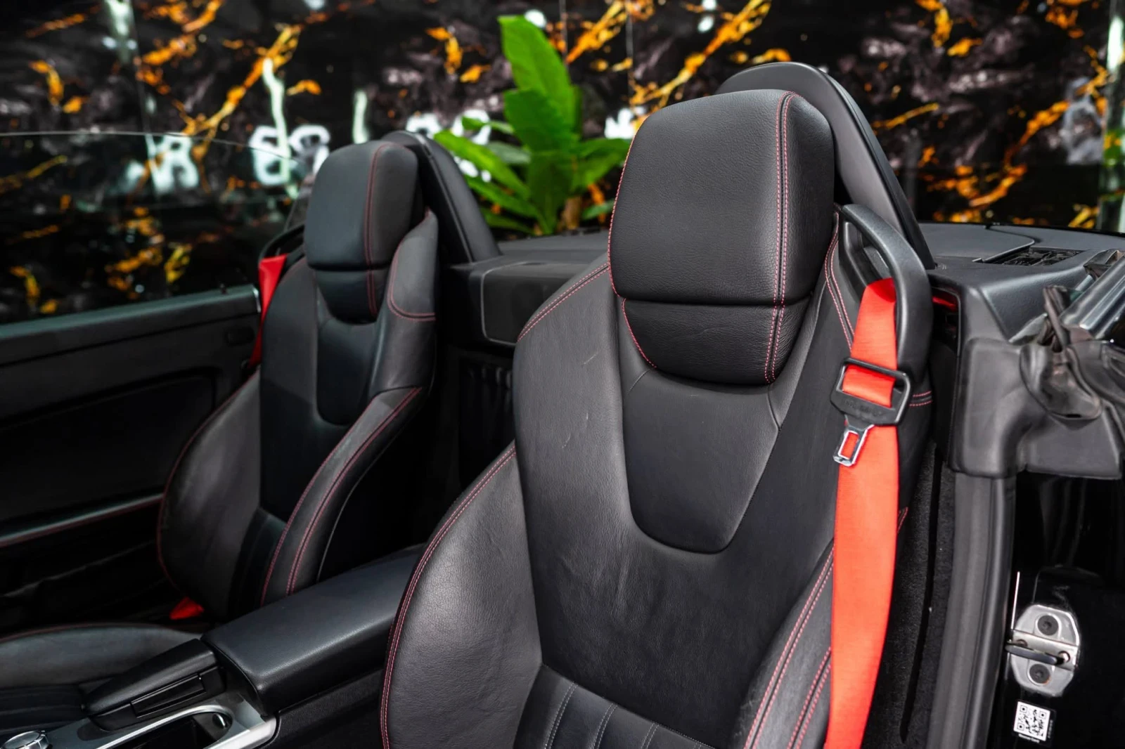 Mercedes-Benz SLK 250 D CABRIO LED NAVI FULL AMG LINE ЛИЗИНГ 100%, снимка 16 - Автомобили и джипове - 54986850