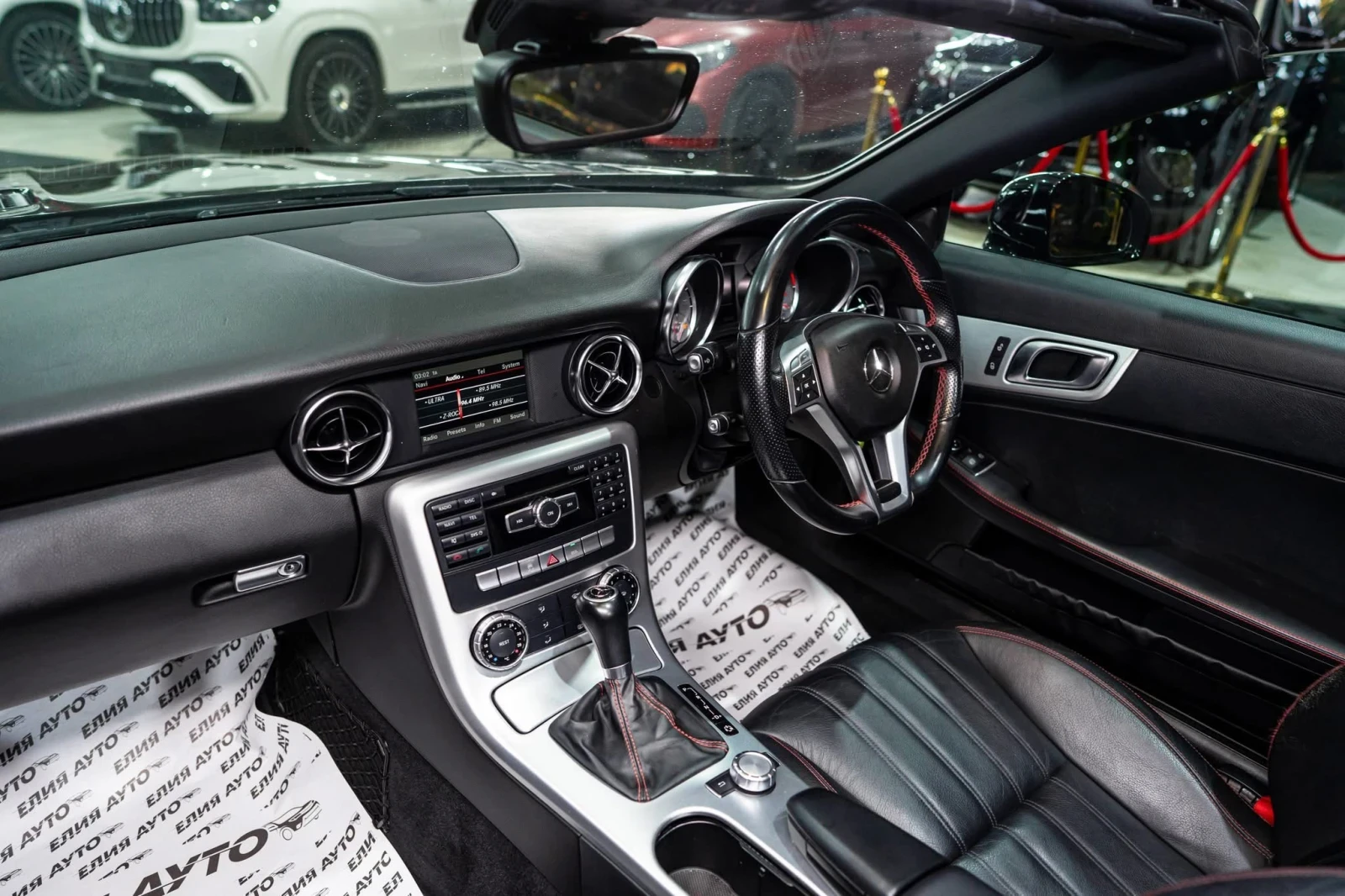Mercedes-Benz SLK 250 D CABRIO LED NAVI FULL AMG LINE ЛИЗИНГ 100%, снимка 17 - Автомобили и джипове - 54986850