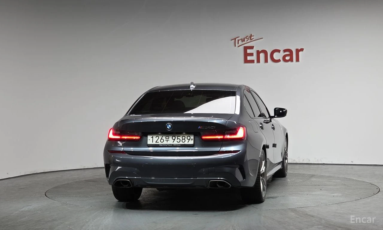 BMW 340 HARMON* KARDON* ХЕДЪП* LANE* ASSIST* 360КАМЕРА* , снимка 4 - Автомобили и джипове - 55096372
