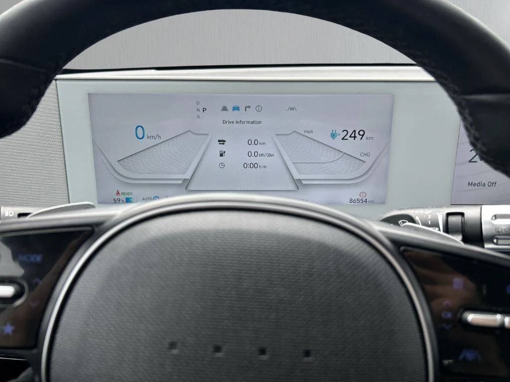 Hyundai Ioniq 5 DYNAMIQ/228HP/CAM/H.PUMP/NAVI/LED/AHK/CPLAY/520q, снимка 9 - Автомобили и джипове - 55375905