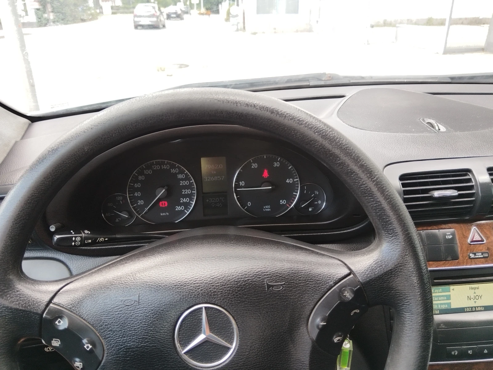 Mercedes-Benz C 200 2.2 CDI, снимка 15 - Автомобили и джипове - 55847858