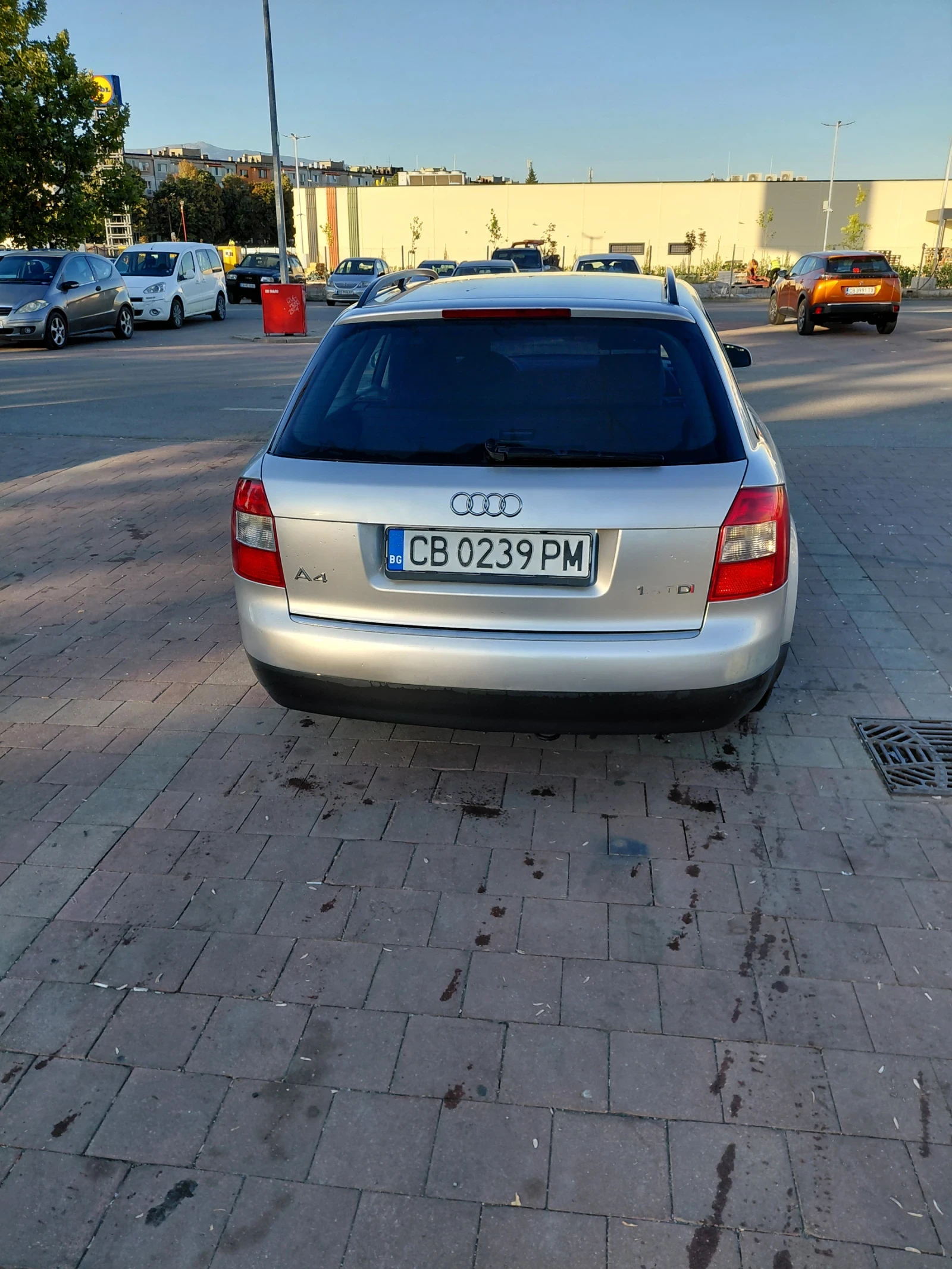 Audi A4 1.9 tdi, снимка 3 - Автомобили и джипове - 55984688
