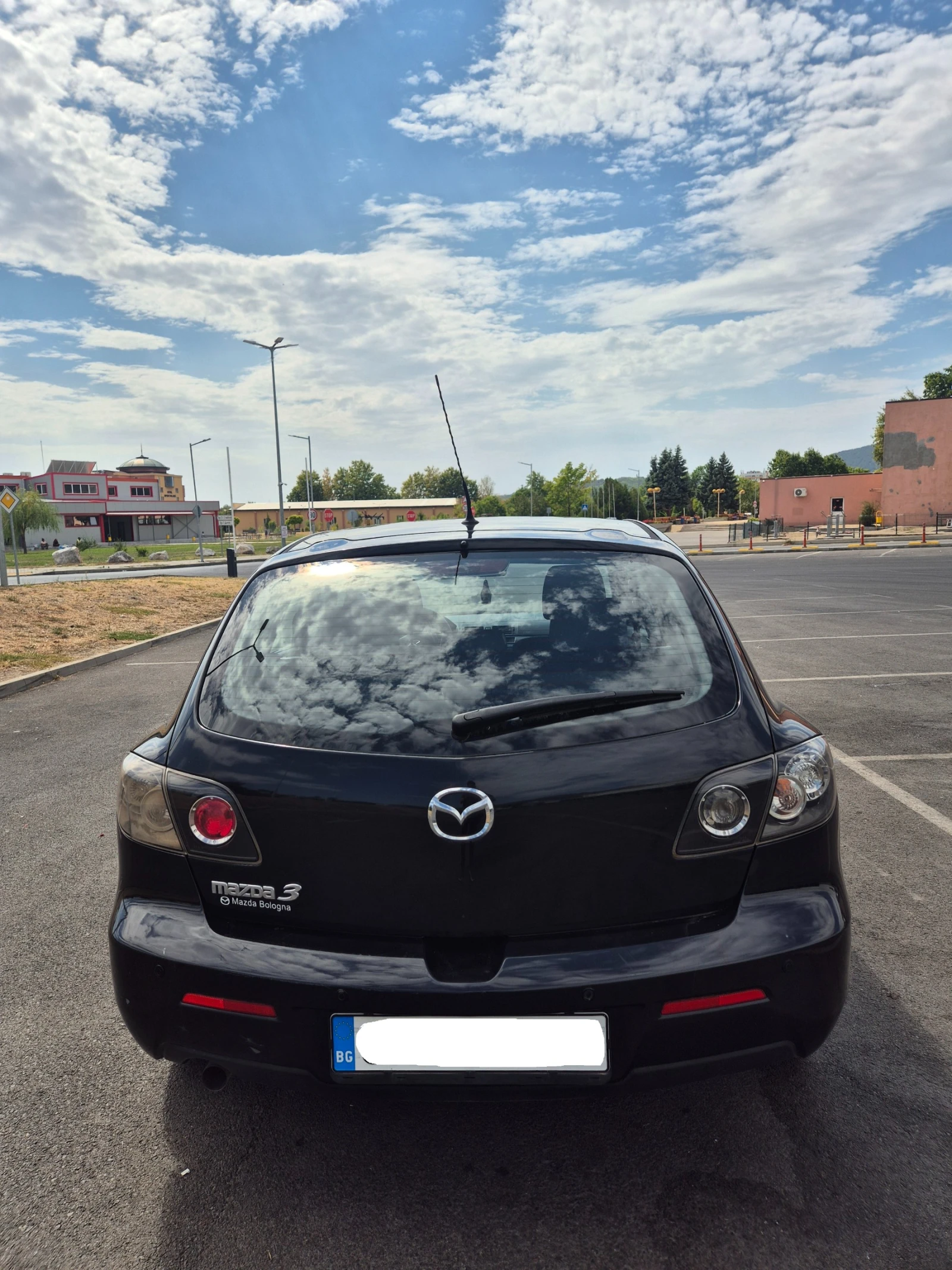 Mazda 3, снимка 9 - Автомобили и джипове - 56346272