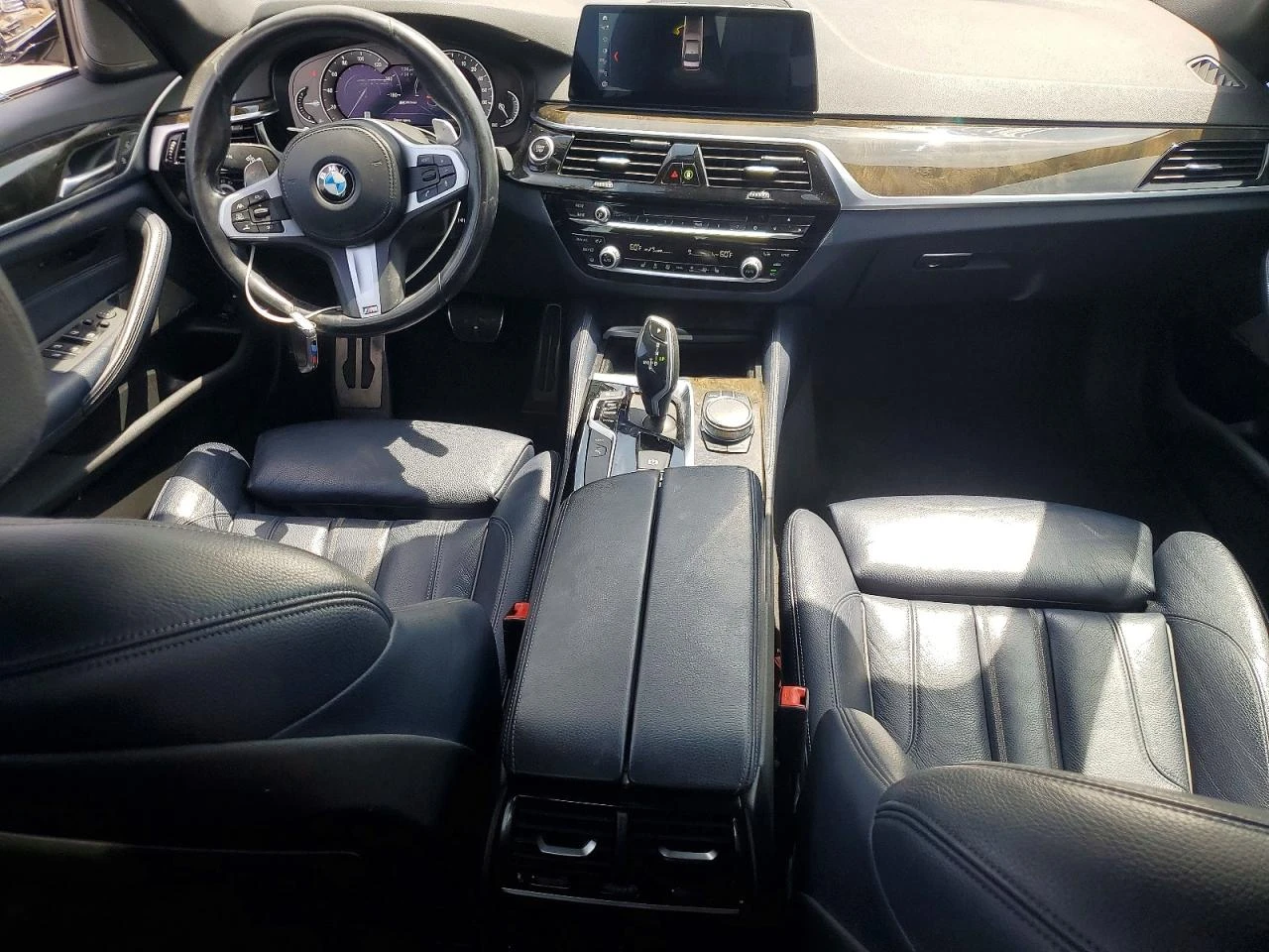 BMW 530E, снимка 9 - Автомобили и джипове - 56519757