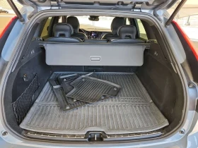 Volvo XC60 * R Design * ПАНОРАМА* KEYLESS* + ГУМИ * , снимка 14