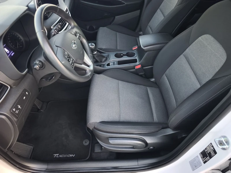 Hyundai Tucson 1.6D X-PRIME FULL SERVICE NEW !!!, снимка 9 - Автомобили и джипове - 52698668