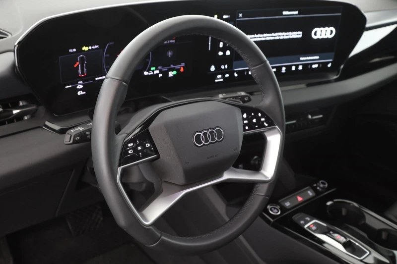 Audi Q6 83kW* S-LINE* DISTR* KEYLESS* 360CAM* , снимка 10 - Автомобили и джипове - 52747548