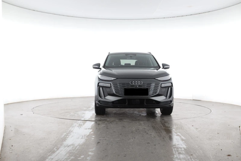 Audi Q6 83kW* S-LINE* DISTR* KEYLESS* 360CAM* , снимка 2 - Автомобили и джипове - 52747548