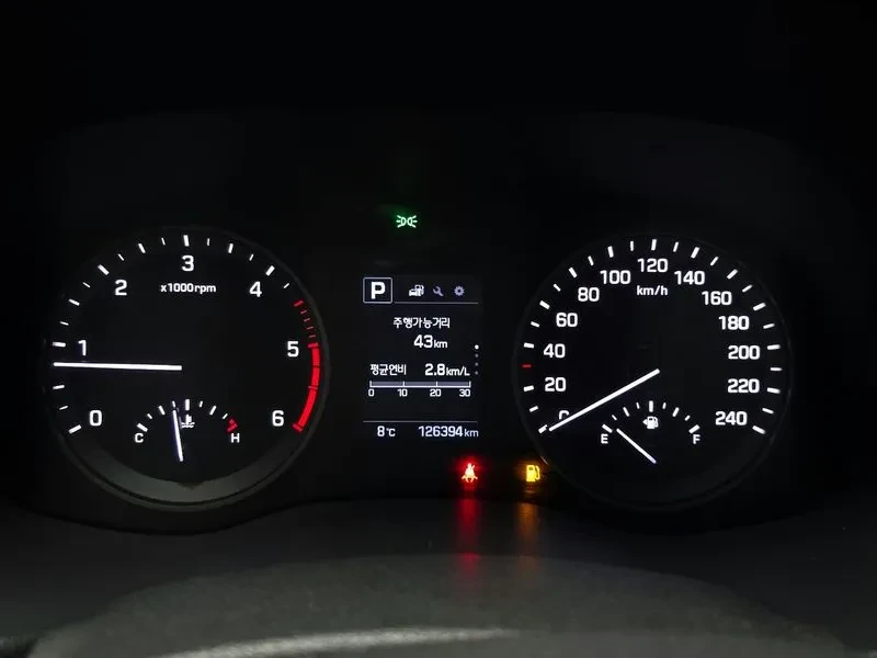 Hyundai Tucson 2.0 4Wd Style - изображение 8