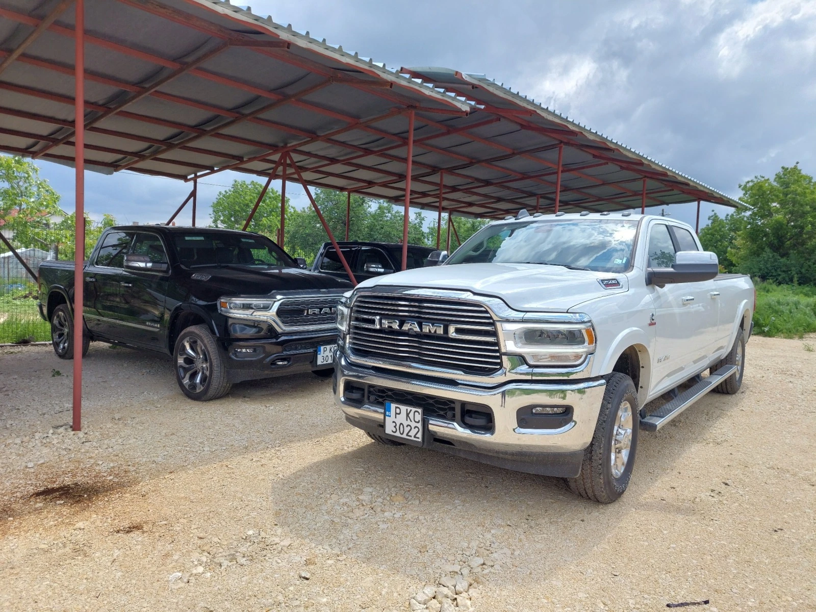 Dodge RAM 1500 RAM 2500 6.7 CUMMINS - изображение 2