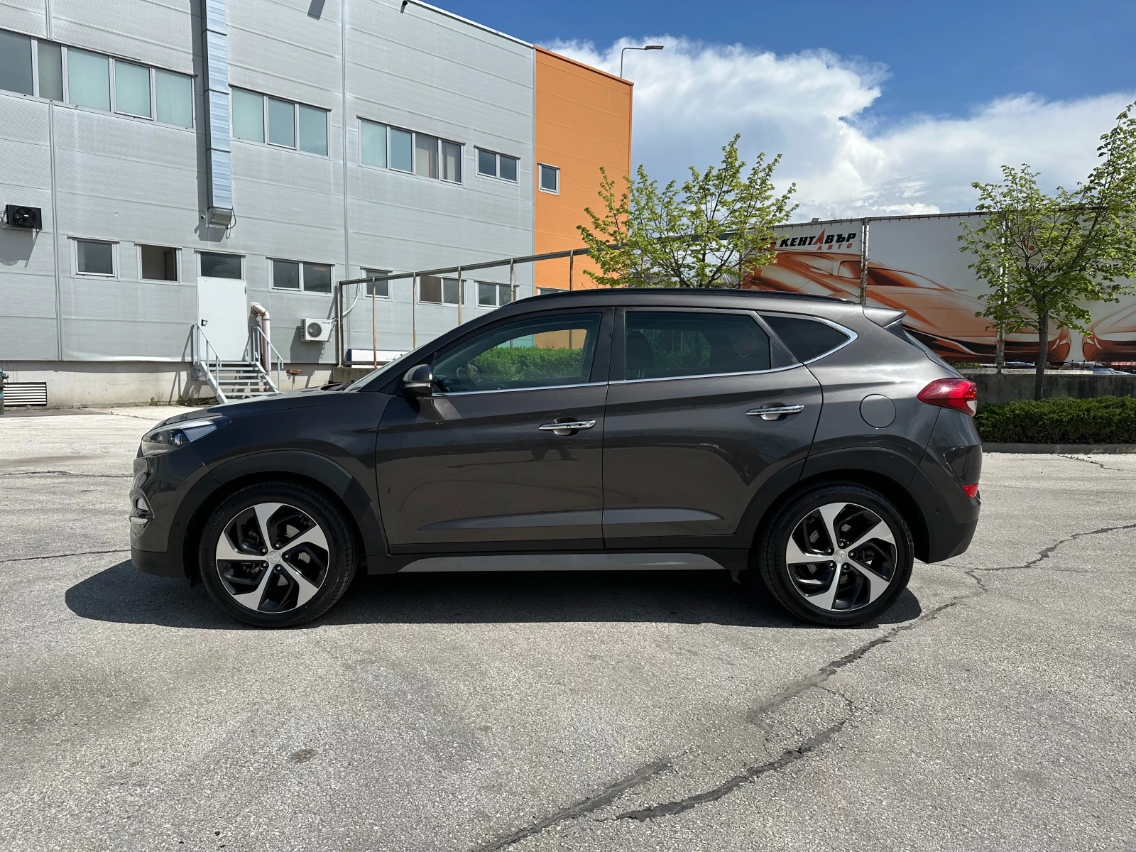 Hyundai Tucson 1.6i 177 к.с. - изображение 2