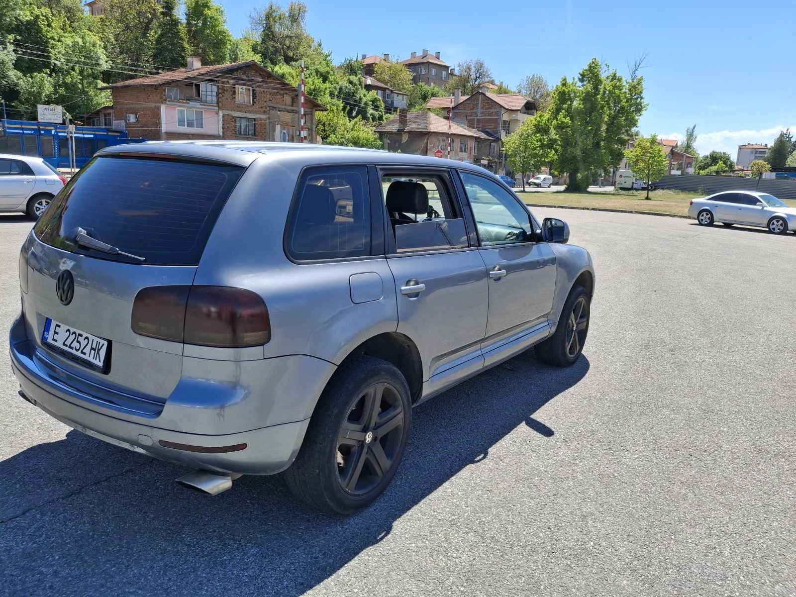 VW Touareg 3.2 - изображение 4