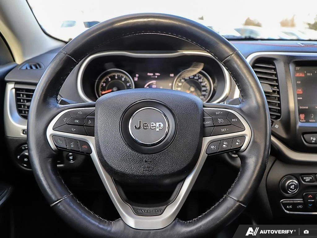 Jeep Cherokee * TrailhawkAS TRADED, ACCIDENT FREE, BACKUP CAM, 4 | Mobile.bg � ����������� 14