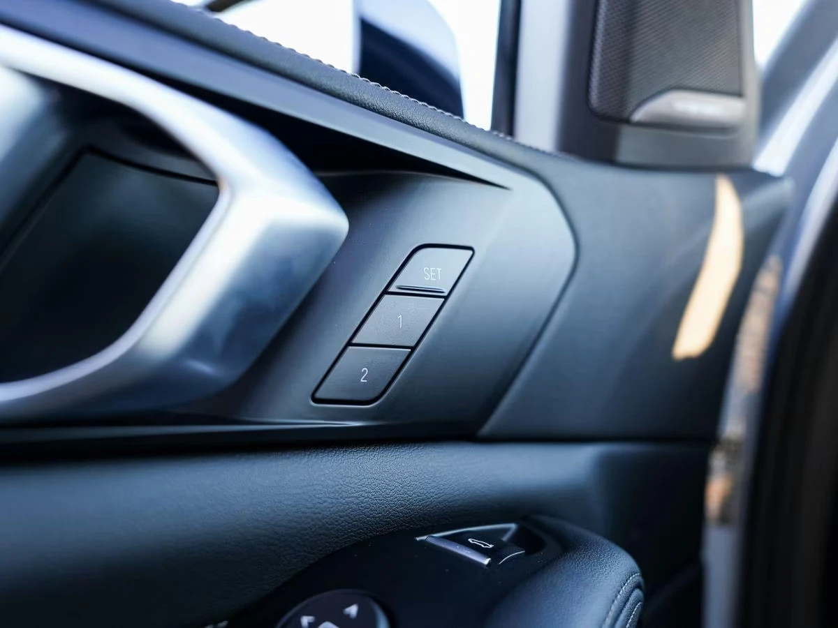 BMW X5 xDRIVE/298HP/30d/M-SPORT/360/H&K/HUD/906v | Mobile.bg � ����������� 15