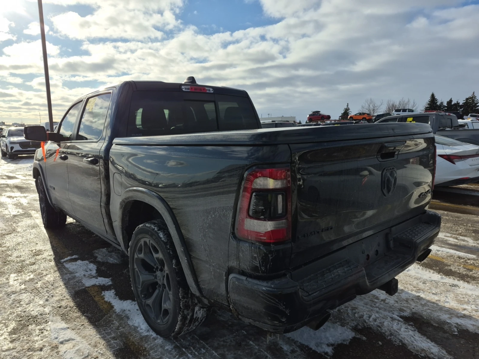 Dodge RAM 1500 LIMITED 4X4 /ВЪЗДУШНО ОКАЧВАНЕ/ГОЛЯМАТА НАВИГАЦИЯ  - изображение 4