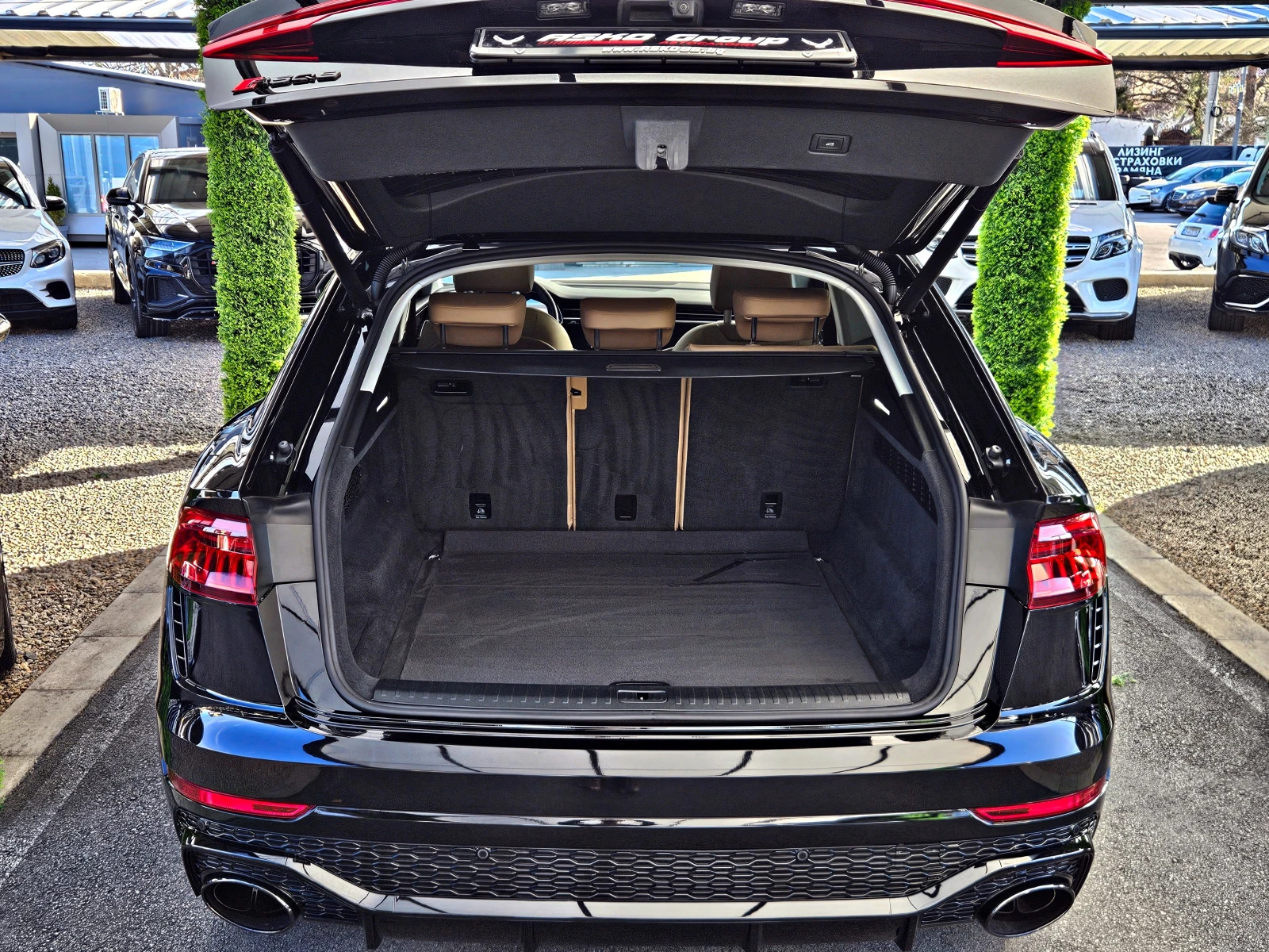 Audi Q8 MATRIX/PANO/3D CAM/DISTR/HUD/AMBIENT/CAR PLAY/LIZI - изображение 8