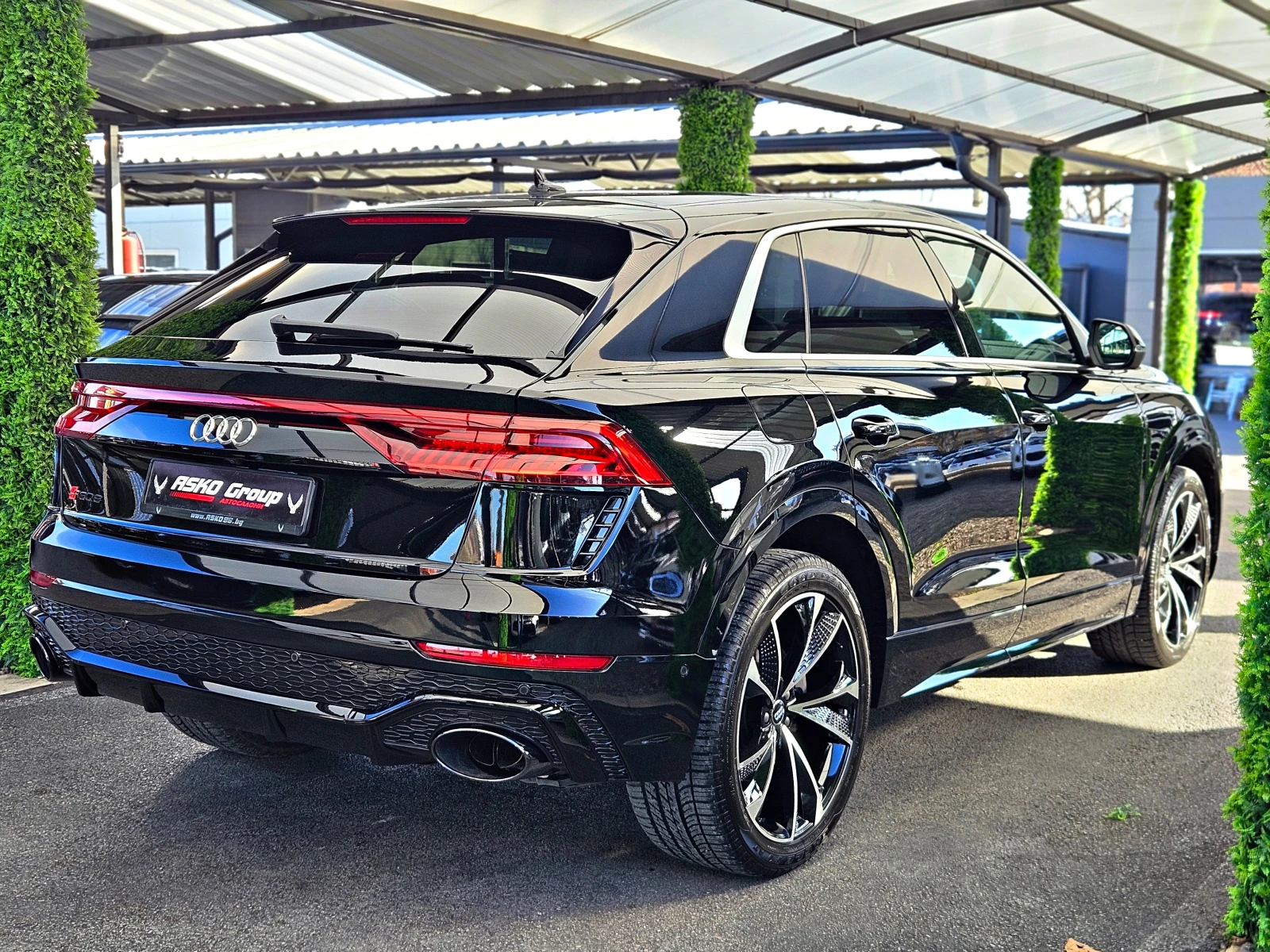 Audi Q8 MATRIX/PANO/3D CAM/DISTR/HUD/AMBIENT/CAR PLAY/LIZI - изображение 5