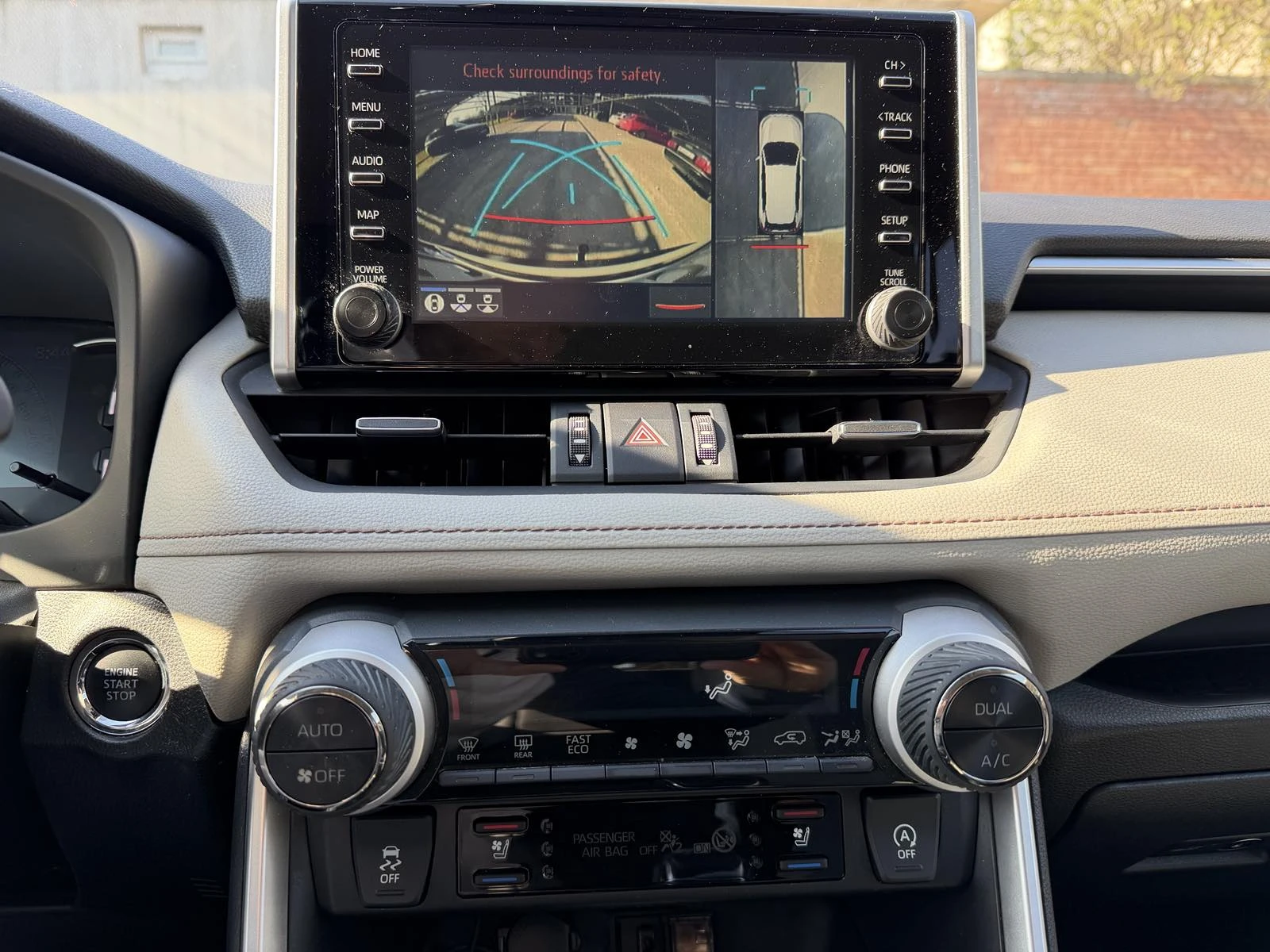 Toyota Rav4, снимка 12 - Автомобили и джипове - 54144541