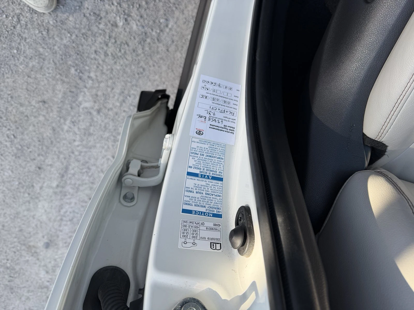 Toyota Rav4, снимка 17 - Автомобили и джипове - 54144541