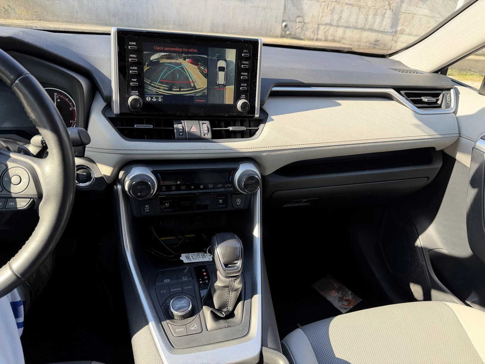 Toyota Rav4, снимка 13 - Автомобили и джипове - 54144541