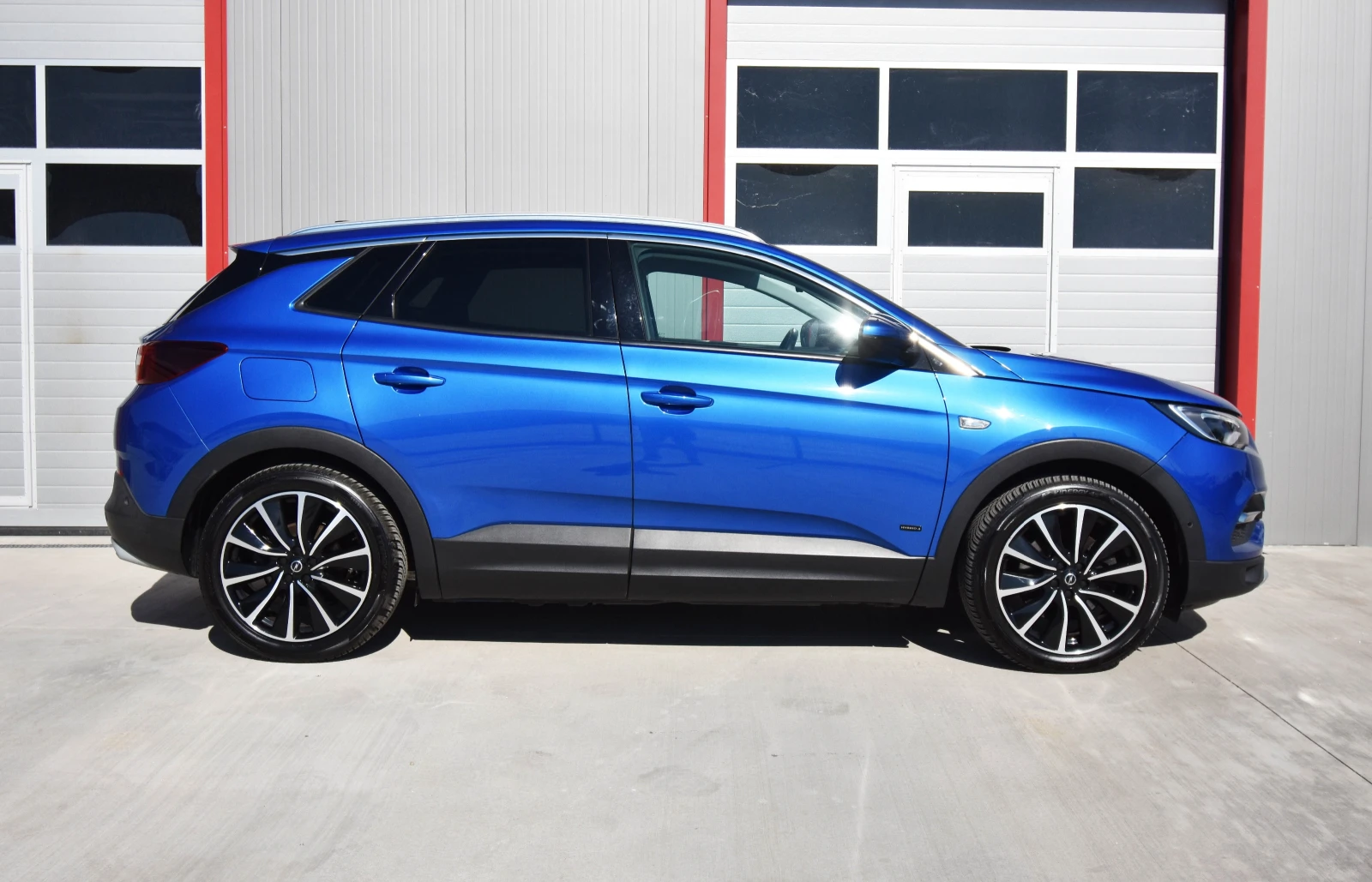 Opel Grandland X 4x4 Plug In Ultimate, снимка 4 - Автомобили и джипове - 55421711