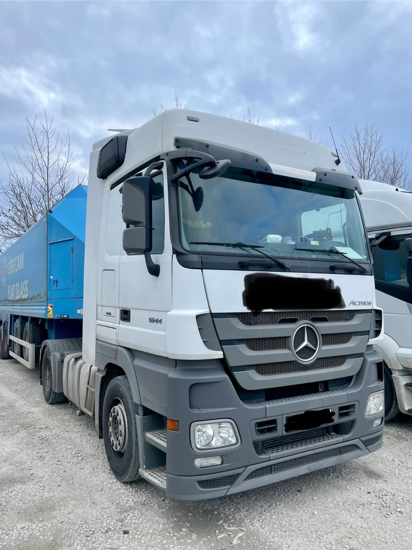 Mercedes-Benz 1844 MP3 - изображение 2