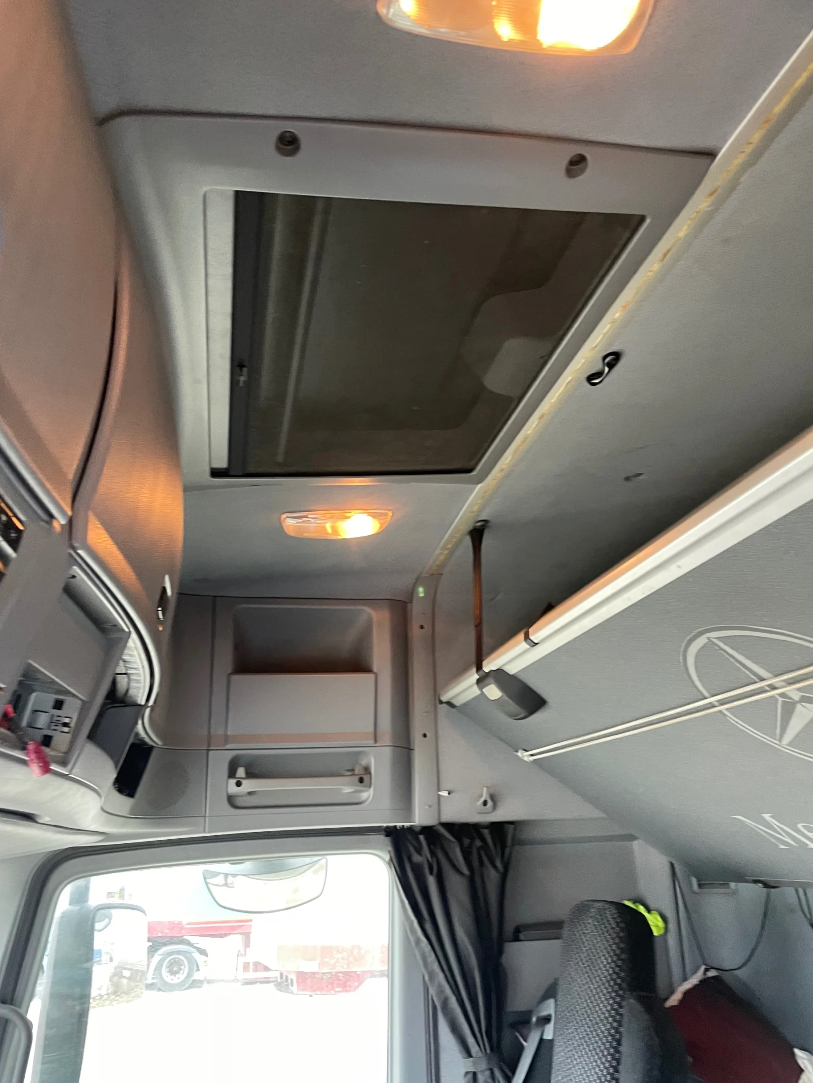 Mercedes-Benz 1844 MP3 - изображение 10