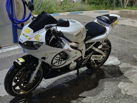  Yamaha YZF-R6