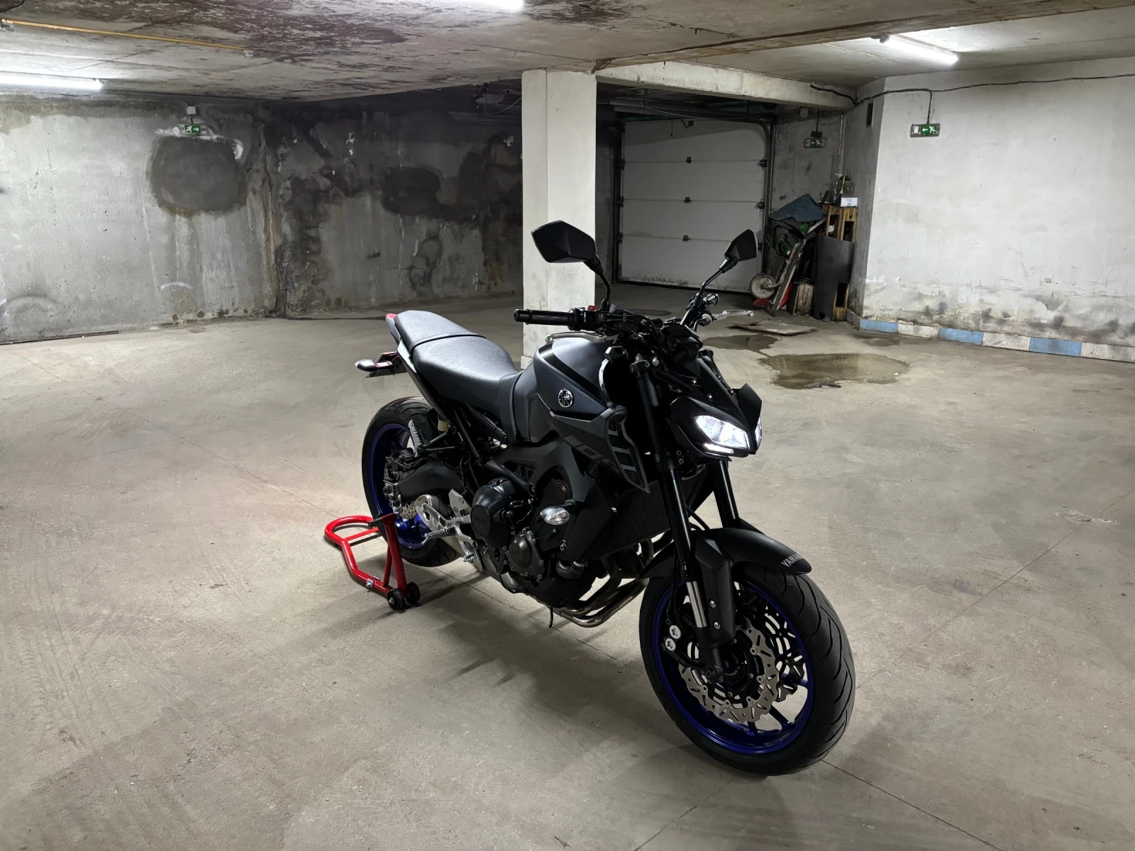Yamaha Mt-09 ABS QuickShifter TCS, снимка 6 - Мотоциклети и мототехника - 55382825