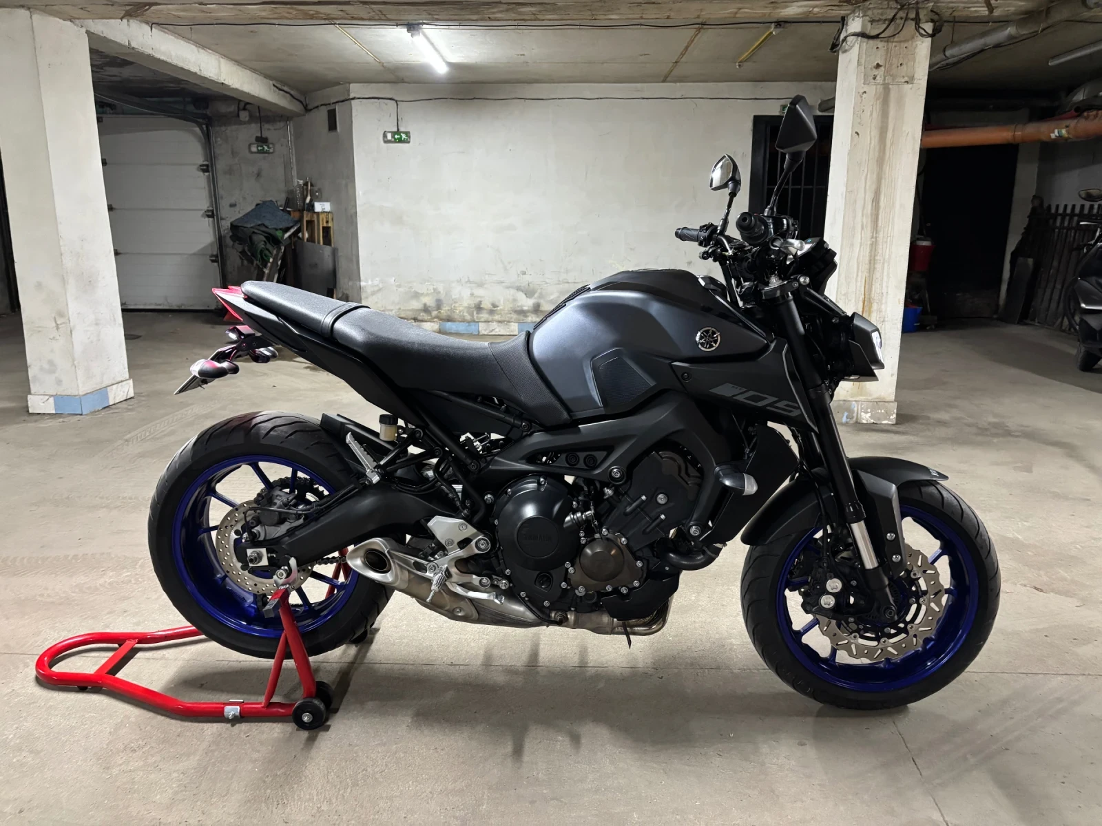 Yamaha Mt-09 ABS QuickShifter TCS, снимка 3 - Мотоциклети и мототехника - 55382825