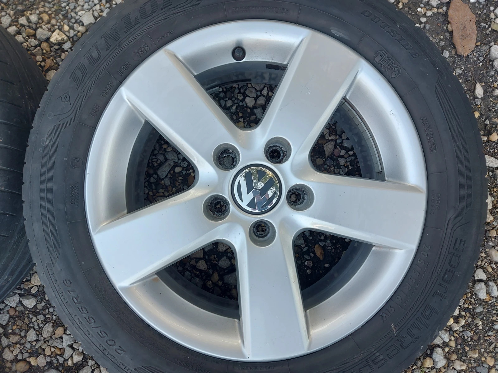    205/55R16  VW Touran | Mobile.bg   5