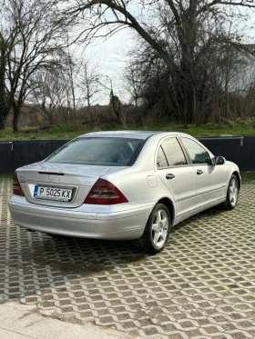 Mercedes-Benz C 220, снимка 5