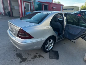 Mercedes-Benz C 220, снимка 13