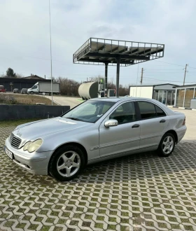 Mercedes-Benz C 220, снимка 1
