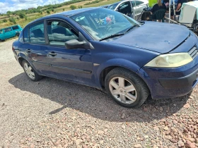 Renault Megane 1.6 16v автомат, снимка 2