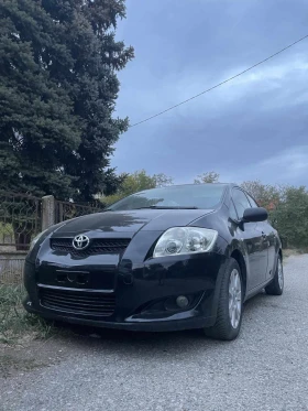 Toyota Auris 1.4 дизел, снимка 1