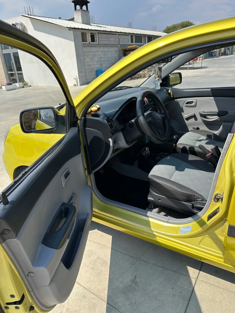 Kia Picanto, снимка 10 - Автомобили и джипове - 47151009