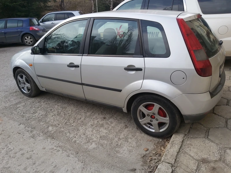 Ford Fiesta, снимка 3 - Автомобили и джипове - 47772151