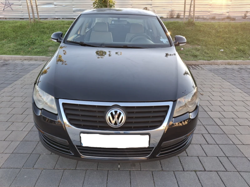 VW Passat Trend Line, снимка 1 - Автомобили и джипове - 47449090