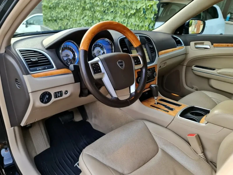 Lancia Thema, снимка 3 - Автомобили и джипове - 47779763