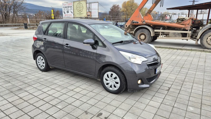 Toyota Verso S 1.3 УНИКАТ, снимка 2 - Автомобили и джипове - 48321114