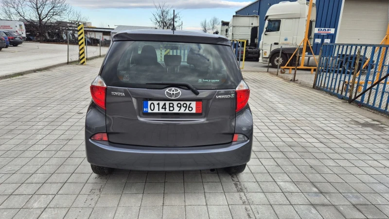 Toyota Verso S 1.3 УНИКАТ, снимка 6 - Автомобили и джипове - 48321114