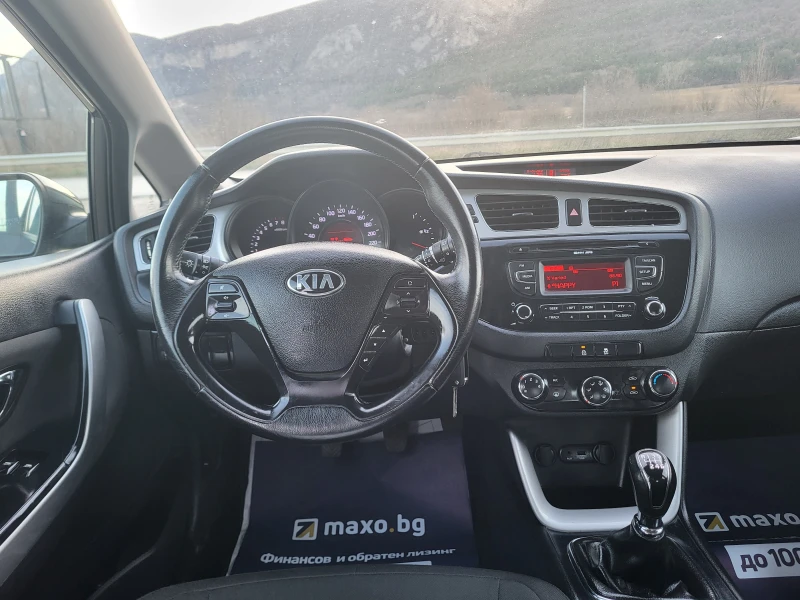 Kia Ceed 1.4i, снимка 14 - Автомобили и джипове - 48400009