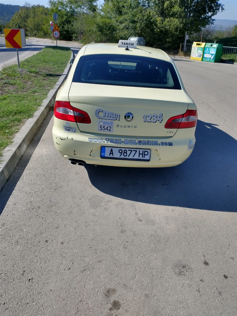 Skoda Superb, снимка 1 - Автомобили и джипове - 48933052