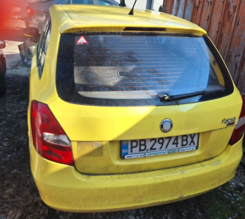 Skoda Fabia, снимка 5 - Автомобили и джипове - 49356941