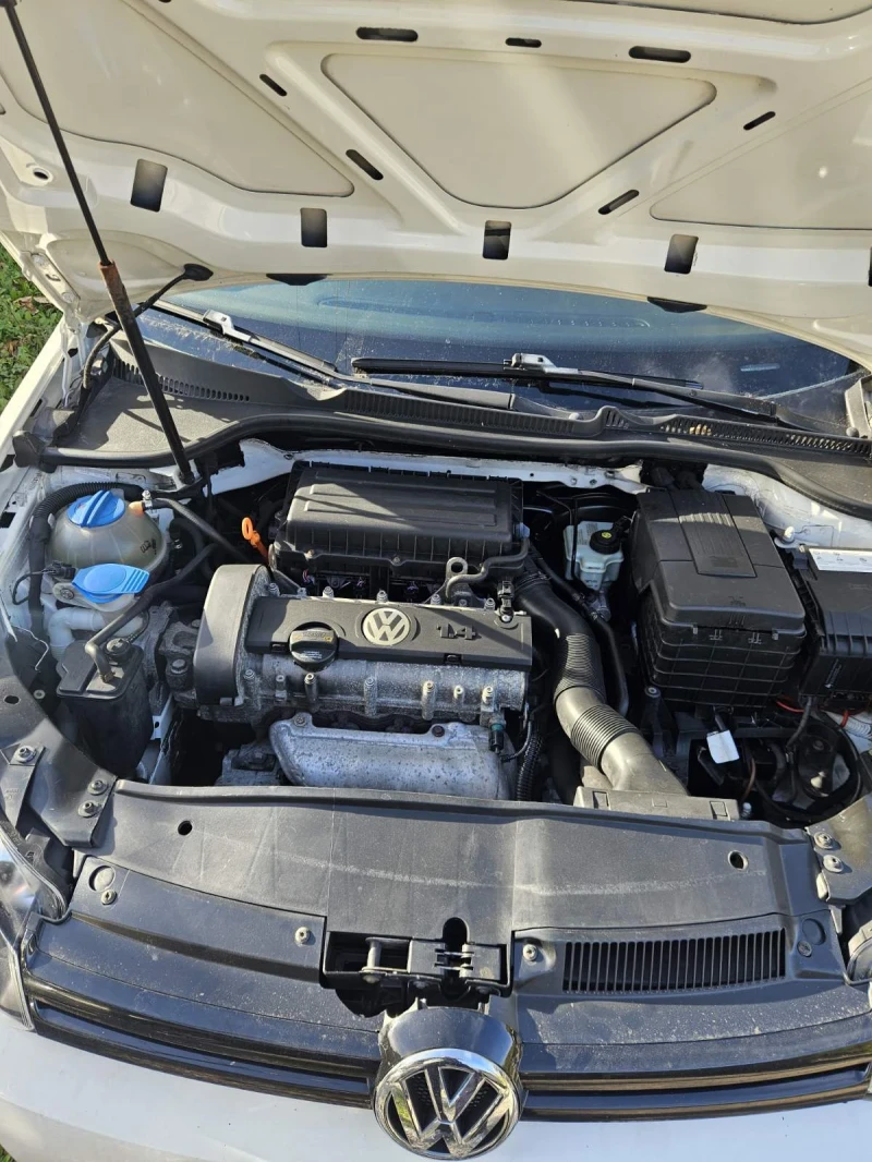 VW Golf, снимка 4 - Автомобили и джипове - 52255331