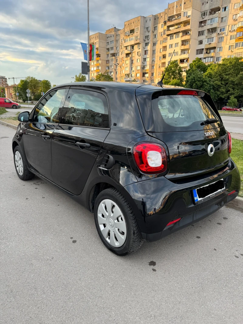 Smart Forfour, снимка 3 - Автомобили и джипове - 52395441